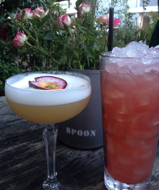 cottage-bar-and-kitchen-cocktails