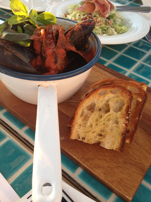 Steamed Mussels Pot
