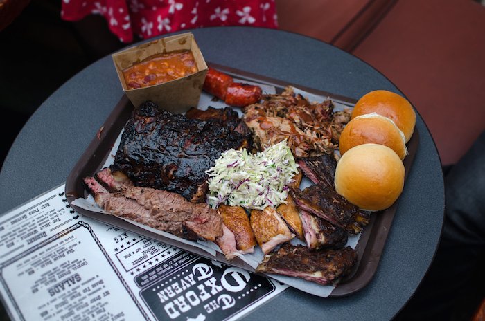 Black-Betty's-BBQ-Oxford-Tavern