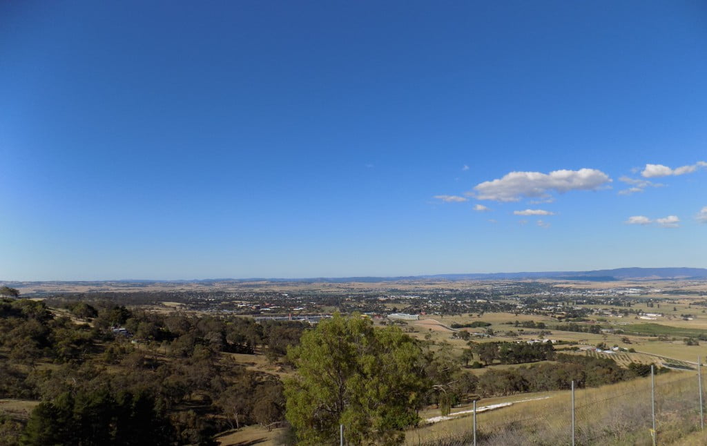 Orange road trip stopping at Bathurst