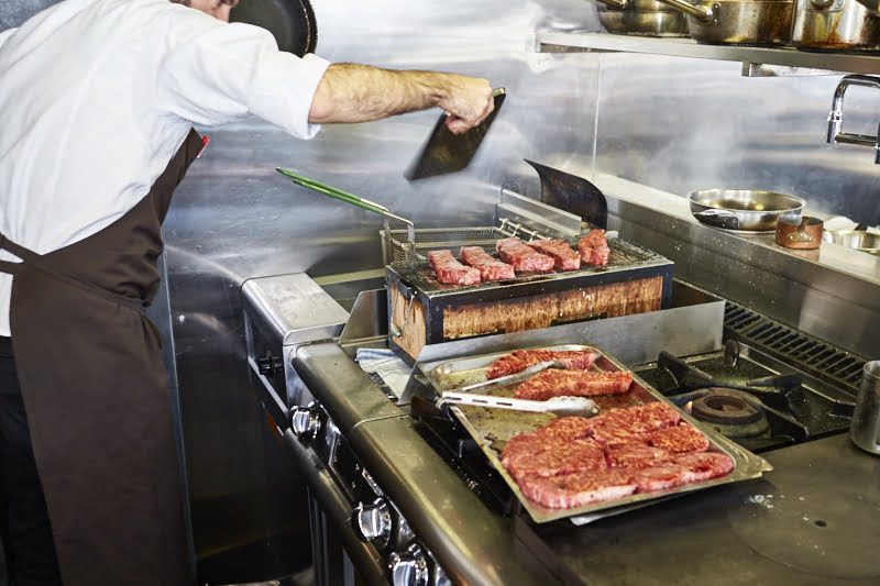 meat cuts - cooking Wagyu sirloin