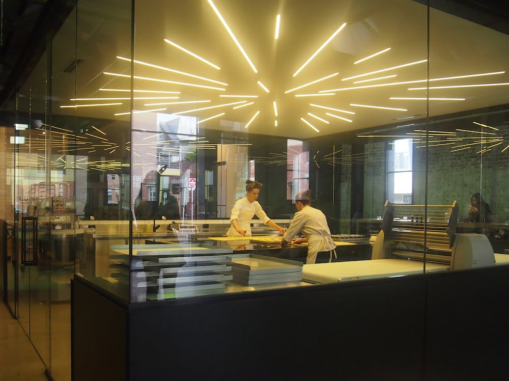 Lune Croissanterie The Cube