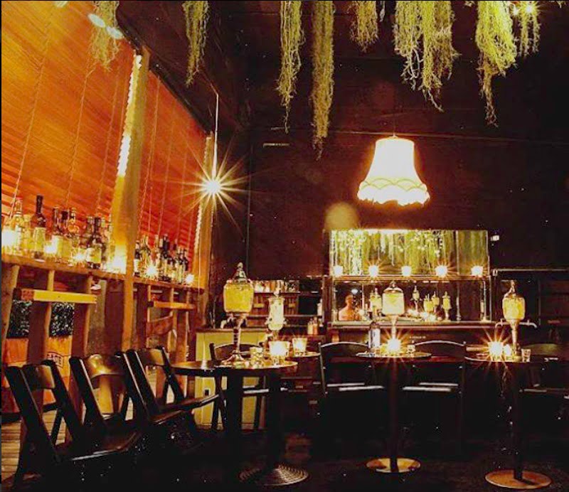 Woodford Reserve Bar Ampere Swamp Room
