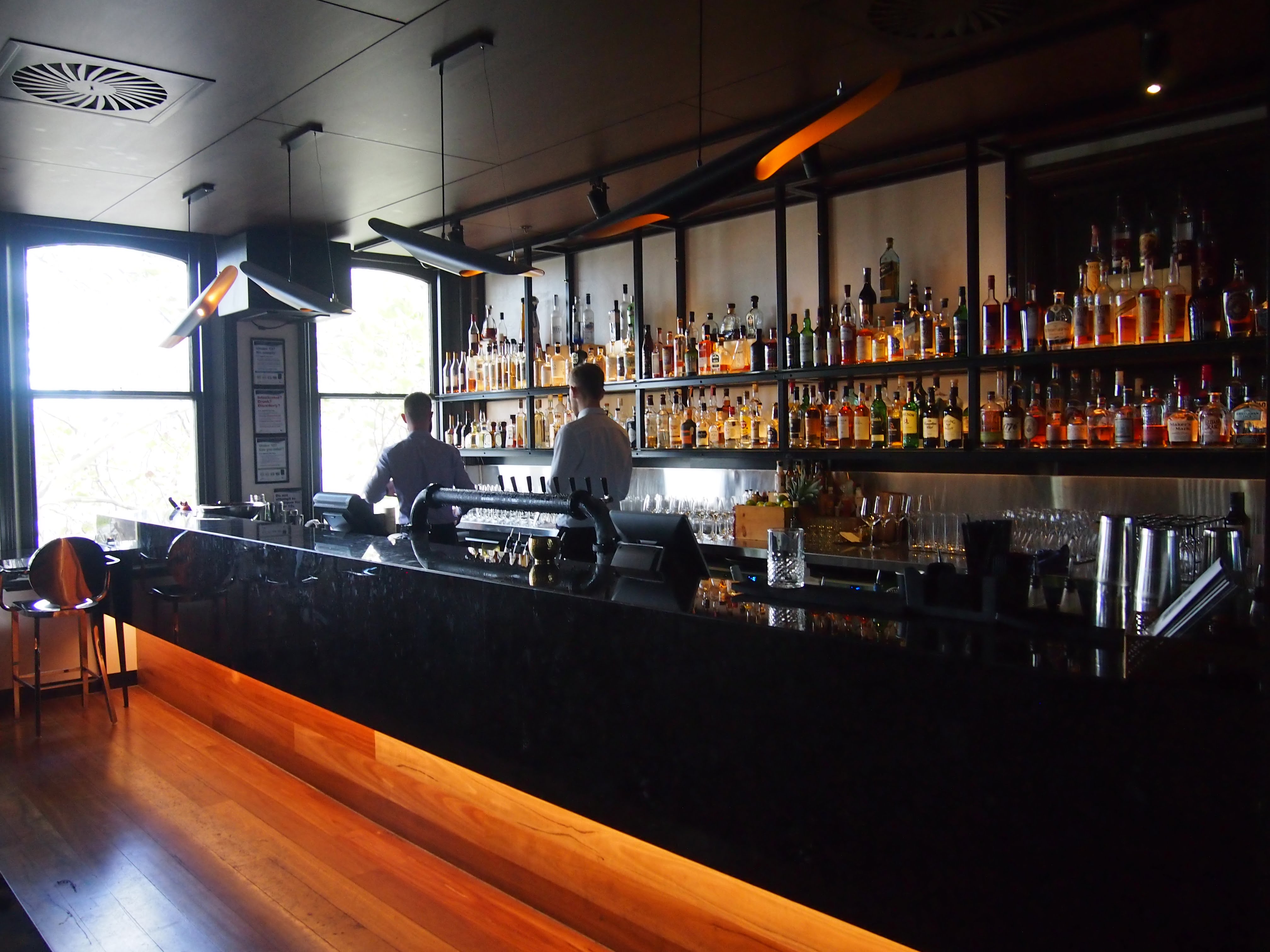 dutchess-bar