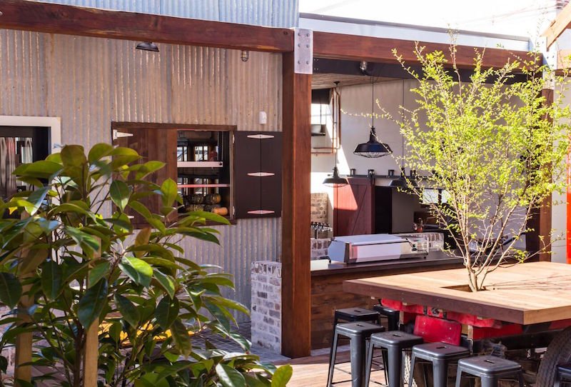 Salisbury Hotel beer garden