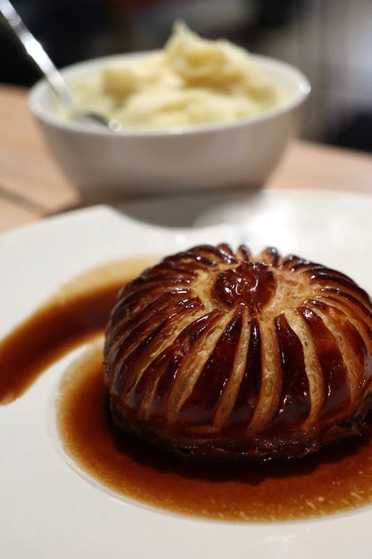 frenchies-bistro-rosebery-pie