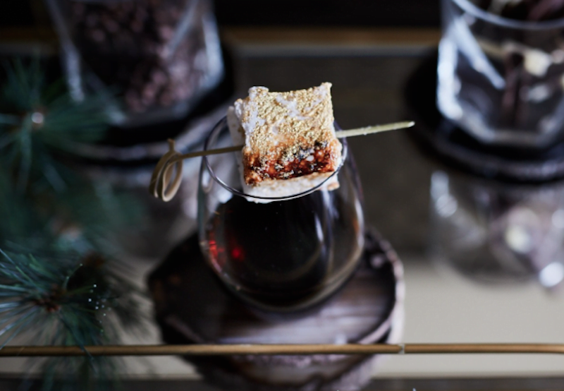 Sofitel-Christmas-Le-Trois-Mages-Cocktail