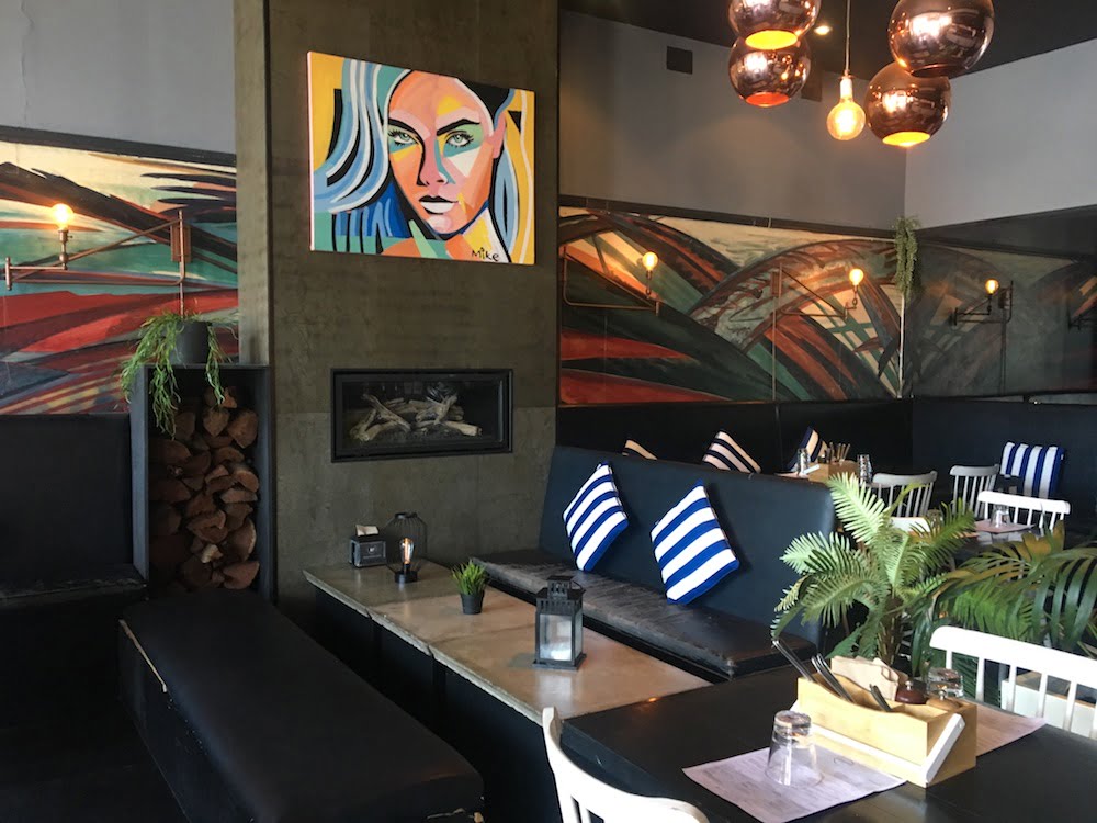 Lona interior