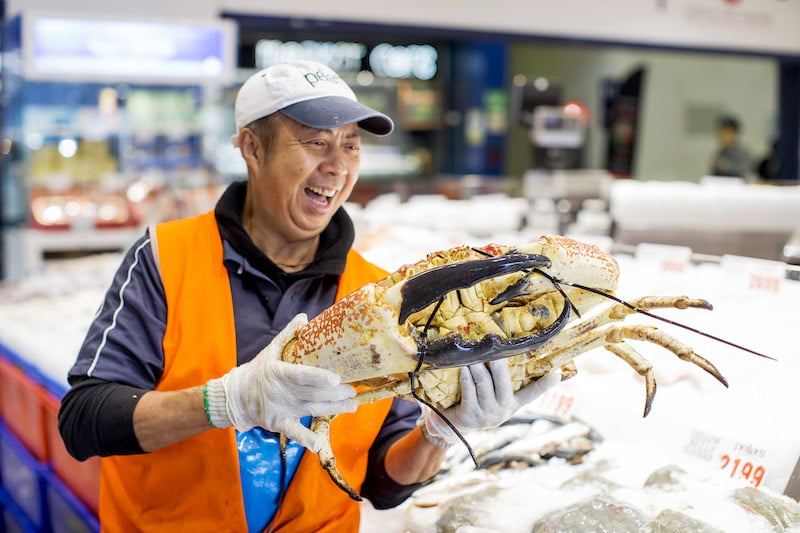 easter long weekend seafood markets