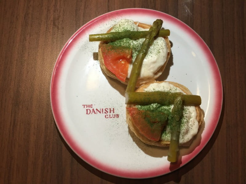 Chicken and asparagus tartlet