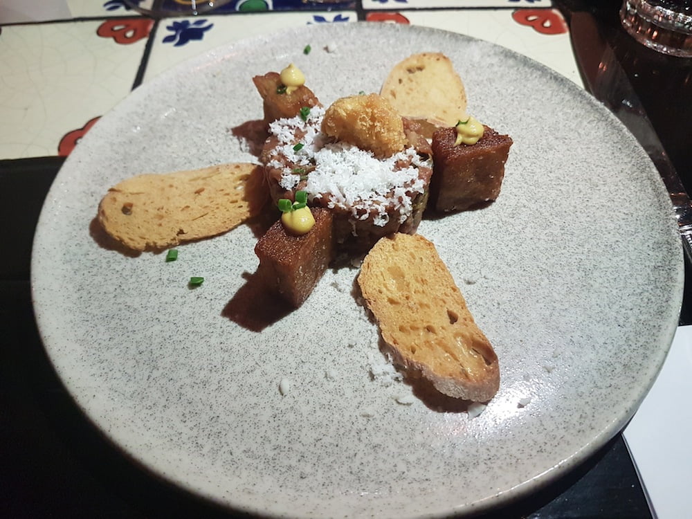epocha-halloumi-steak-tartare