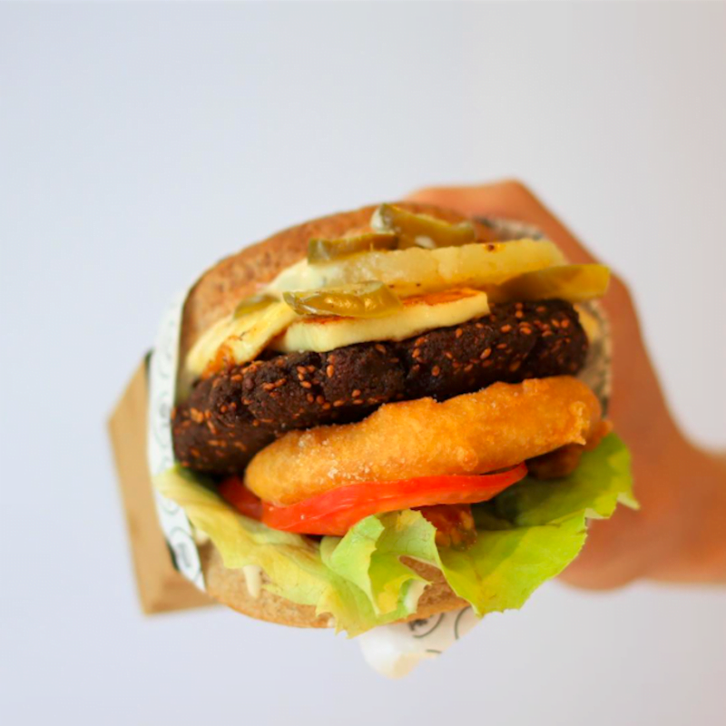 Whykickamoocow burger Straight Six
