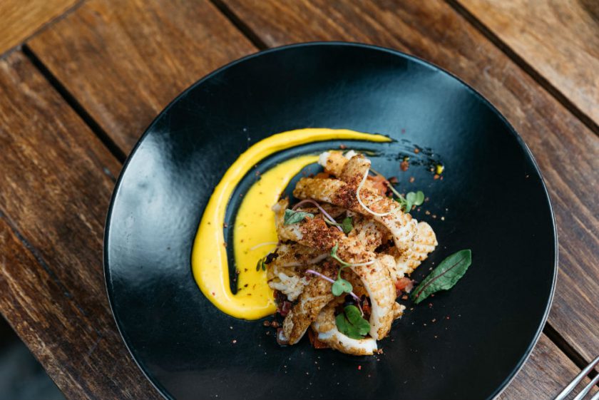 Grilled plate Cru