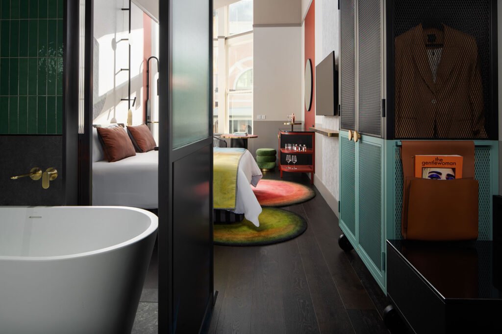 Review: QT Hotel Has Landed In Newcastle