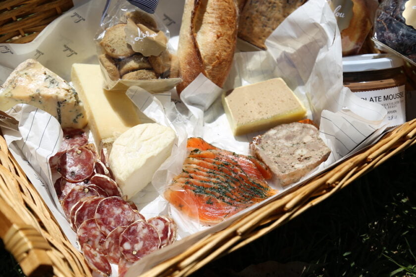 Loulou's Picnic Hamper