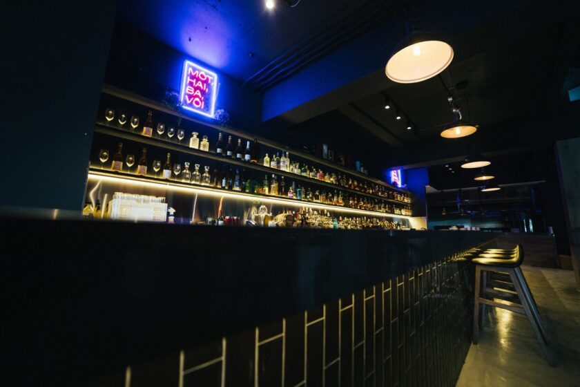 Saigon Hustle, Smithfield