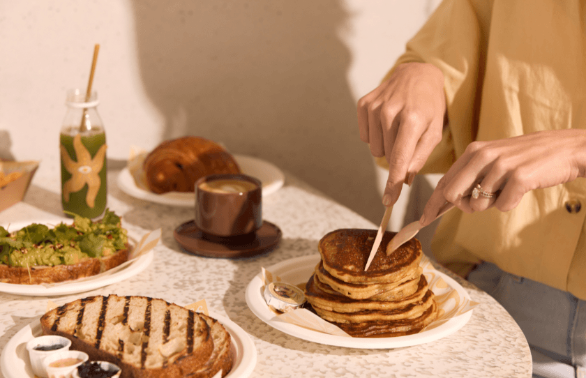 Sandy's URBNSURF Pancakes