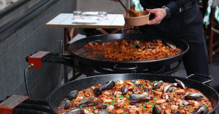 Deux Freres $12 Paella Process